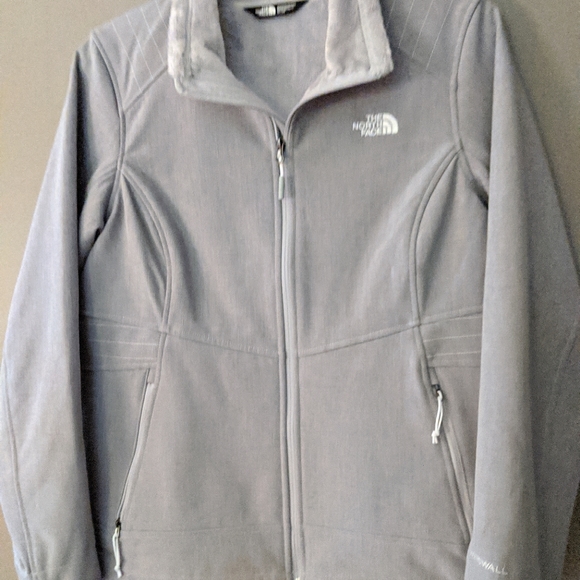 The North Face Jackets & Blazers - North Face lightweight fleece lined all weather